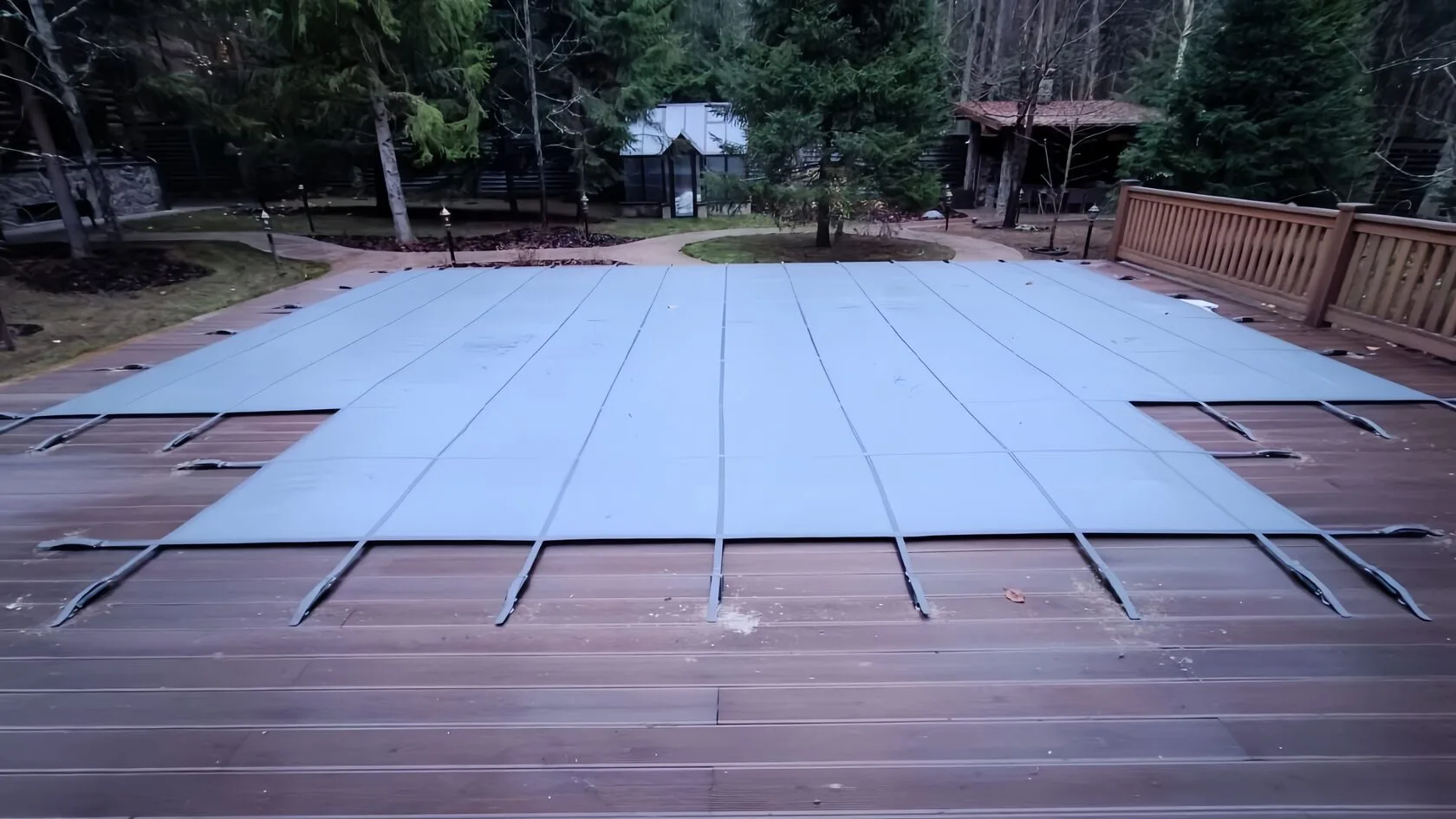 Покрывало для бассейна Laguna Cover Mesh в Набережных Челнах